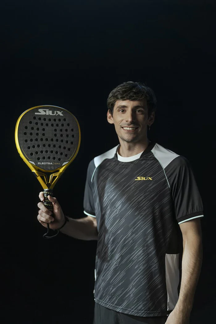 SIUX RACKET ELECTRA ELITE 4 2025