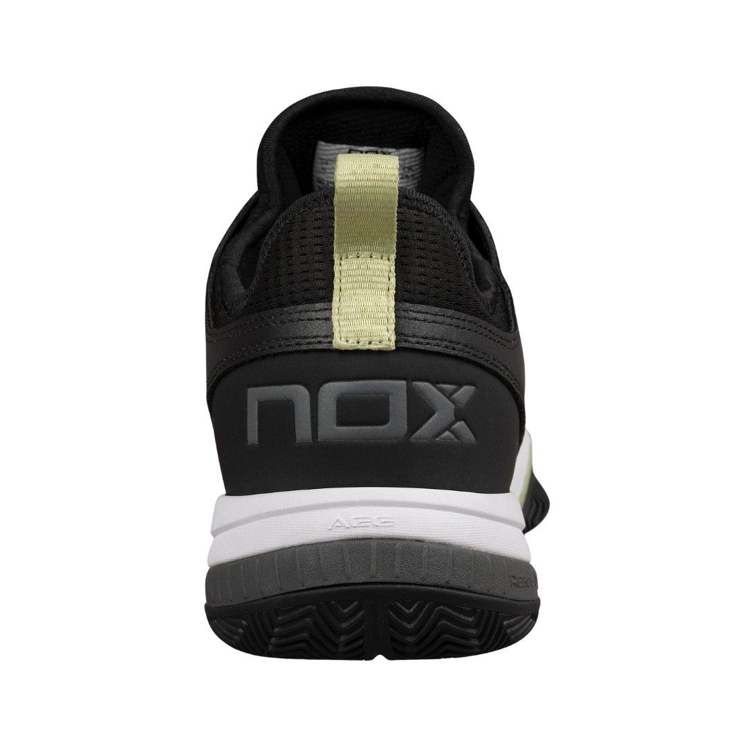 NOX SHOES NERBO BLACK/SOFT LIME